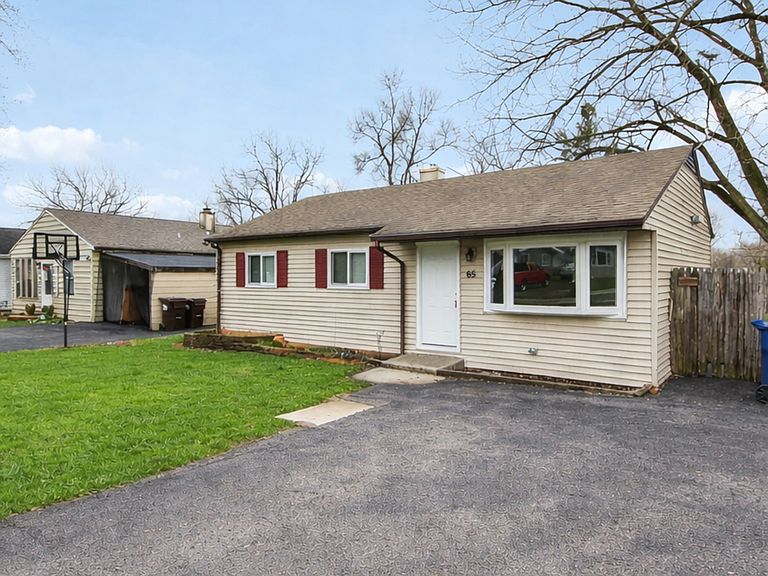 Listing photo 2