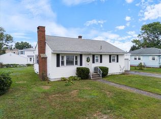 27 Herring Avenue Ext, Biddeford, ME 04005