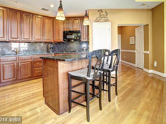 4th image of 305 Redland Blvd APT 404