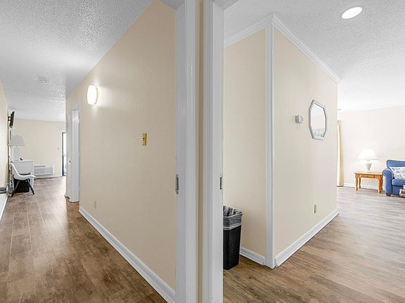3rd image of 209 75th Ave N #5300/01