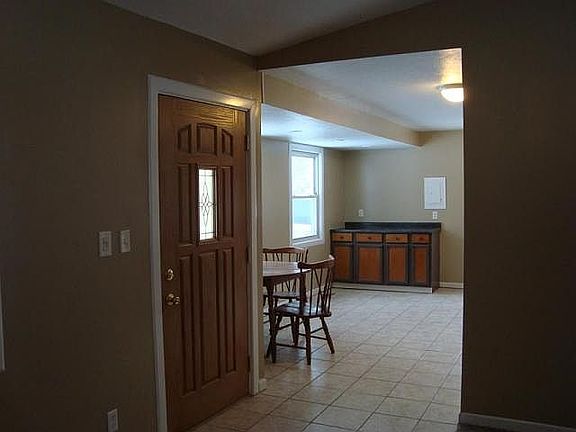 2nd image of 60349 Missouri Ave