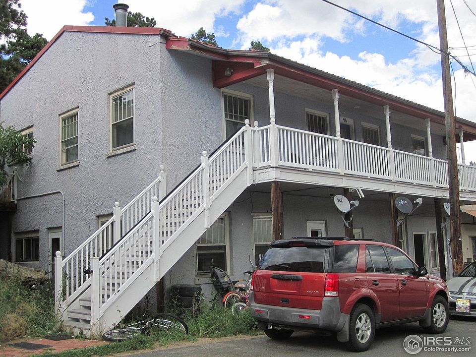 1st image of 207 Cleave St