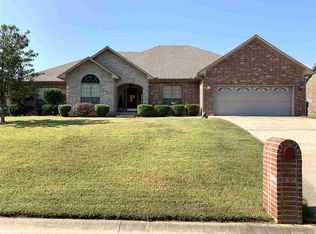 113 Silverleaf Cv, White Hall, AR 71602