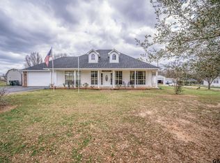 2266 Big Woods Rd, Longview, TX 75605