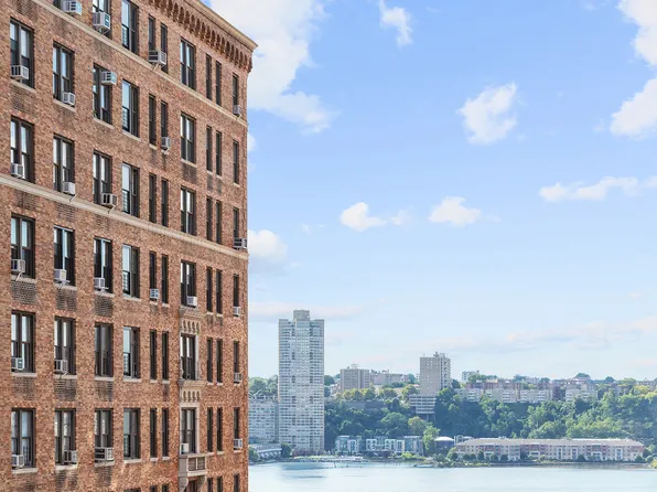 465 West End Avenue image 23 of 26