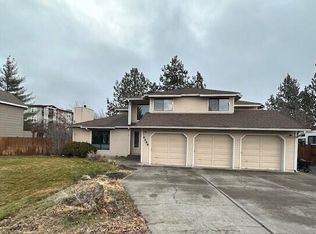 1160 NE Paula Dr, Bend, OR 97701