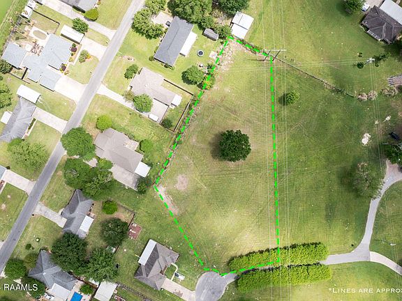 3rd image of Campbell Dr