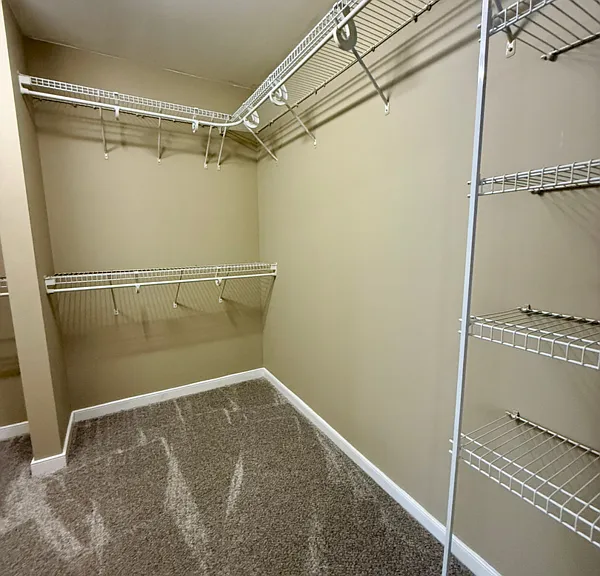 1529 Olde Sage Ct — Photo 37