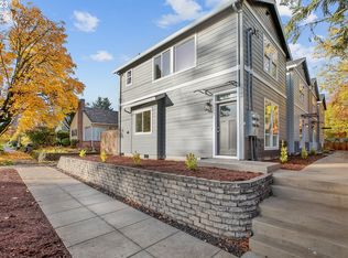 8515 SE Yamhill St, Portland, OR 97216