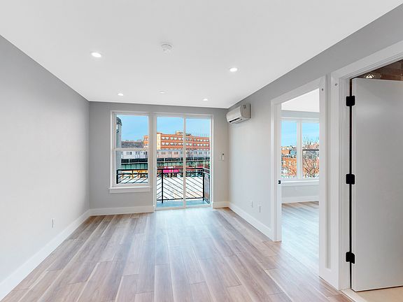 2nd image of 802 Howard Ave #4B