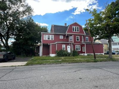 1412 Dwight St, Holyoke, MA, 01040