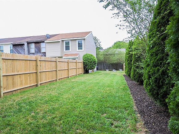 3rd image of 1506 Hill Meadow Ct