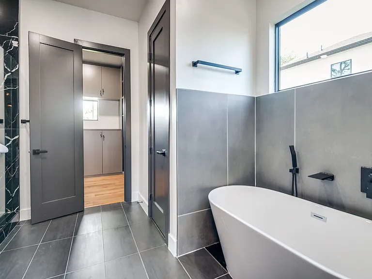 10923 Marsh Ln — Photo 27