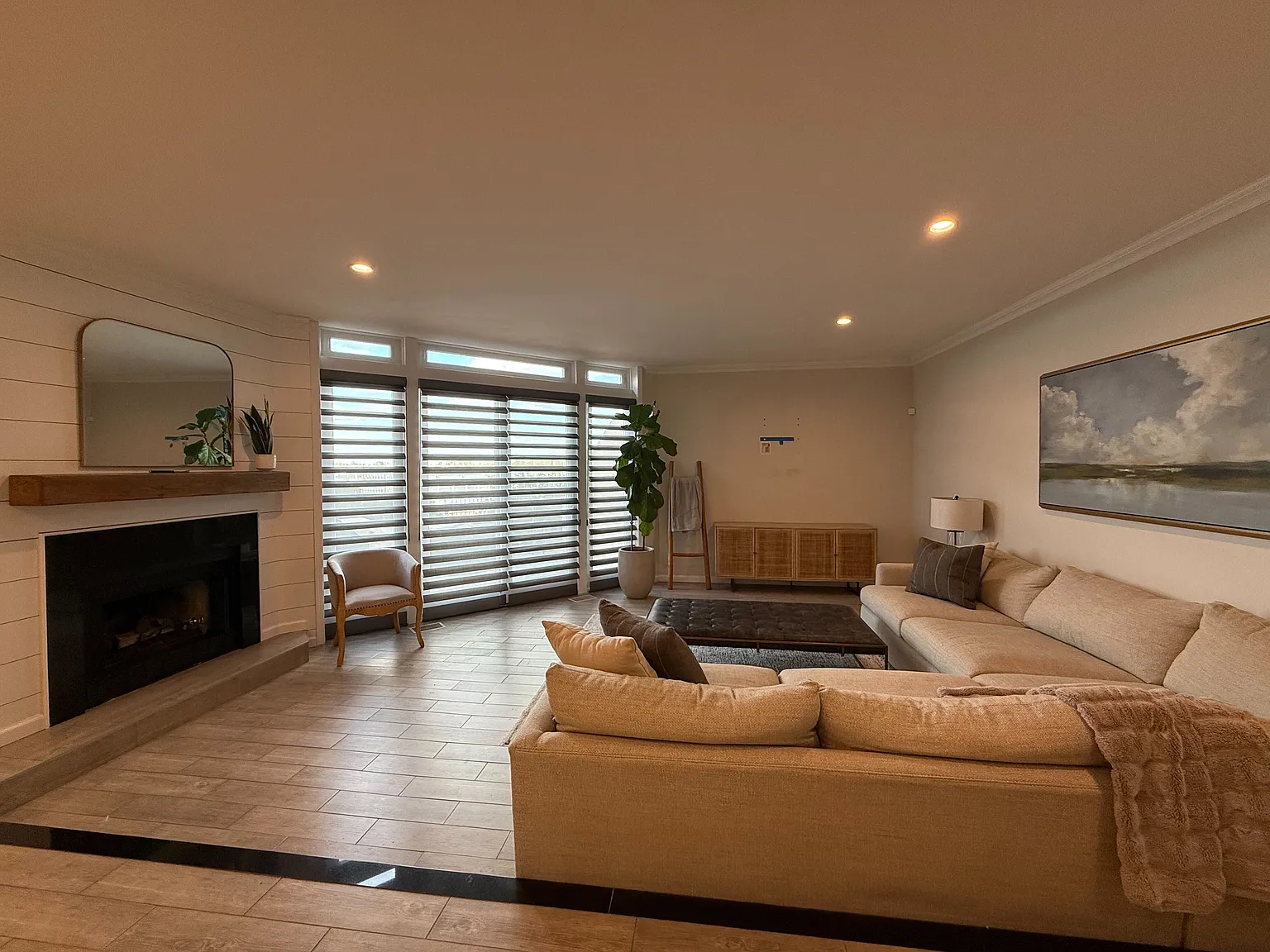 52 Harbour Court — Photo 3