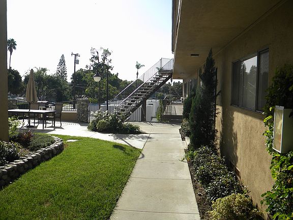 2nd image of 200 W Union Ave #3