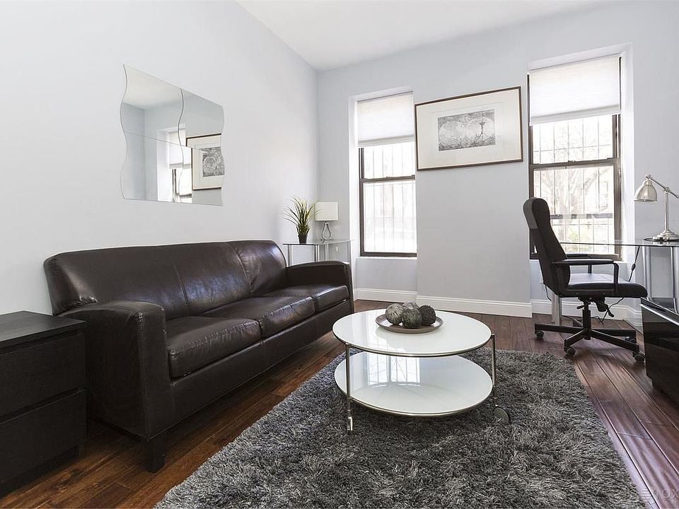 1st image of 447 11th St #2F