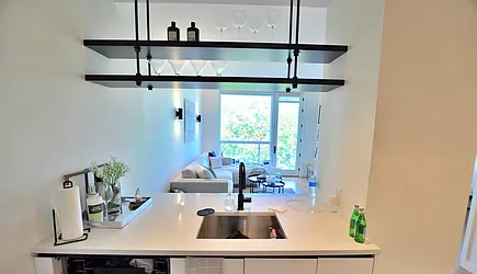 Rented by Artur Gutman, LREB