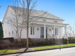 97 Poplar St, Franklin, TN 37064