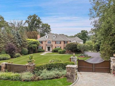8 Ridgeview Circle, Armonk, NY, 10504