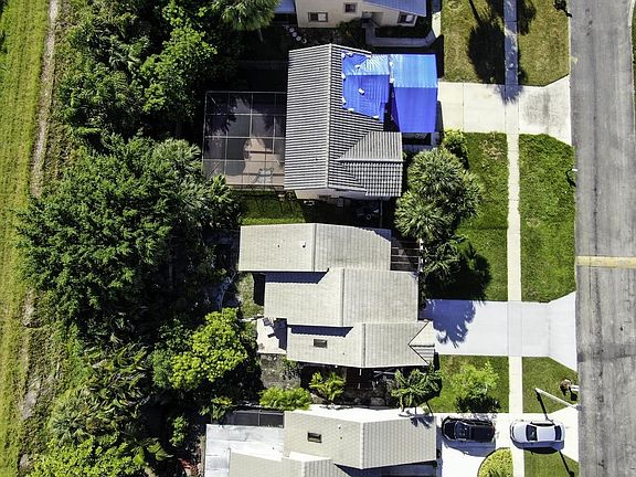 5th image of 5960 Strawberry Lakes Cir