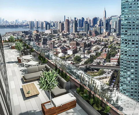 Rented by The Marketing Directors (Arias) | media 24