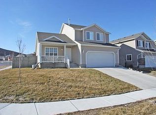 3666 E Blackhawk Rd, Eagle Mountain, UT 84005