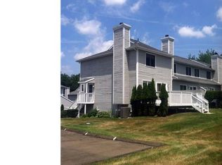 370 Old Rock Rd, Branford, CT 06405