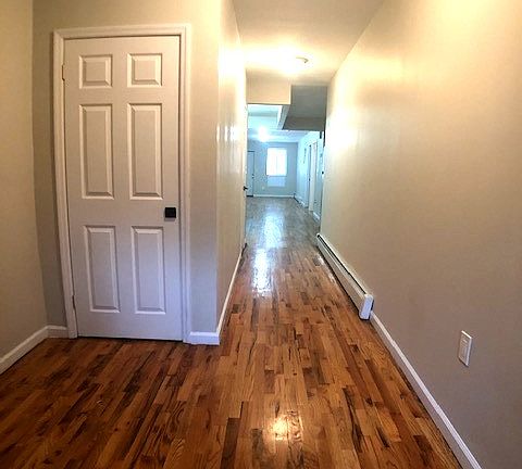 4th image of 1013 E 156th St #1
