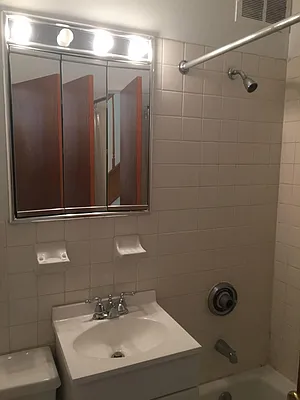 Rented by Keller Williams NYC | media 29