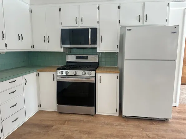 100 Valley View St, Verona, WI 53593