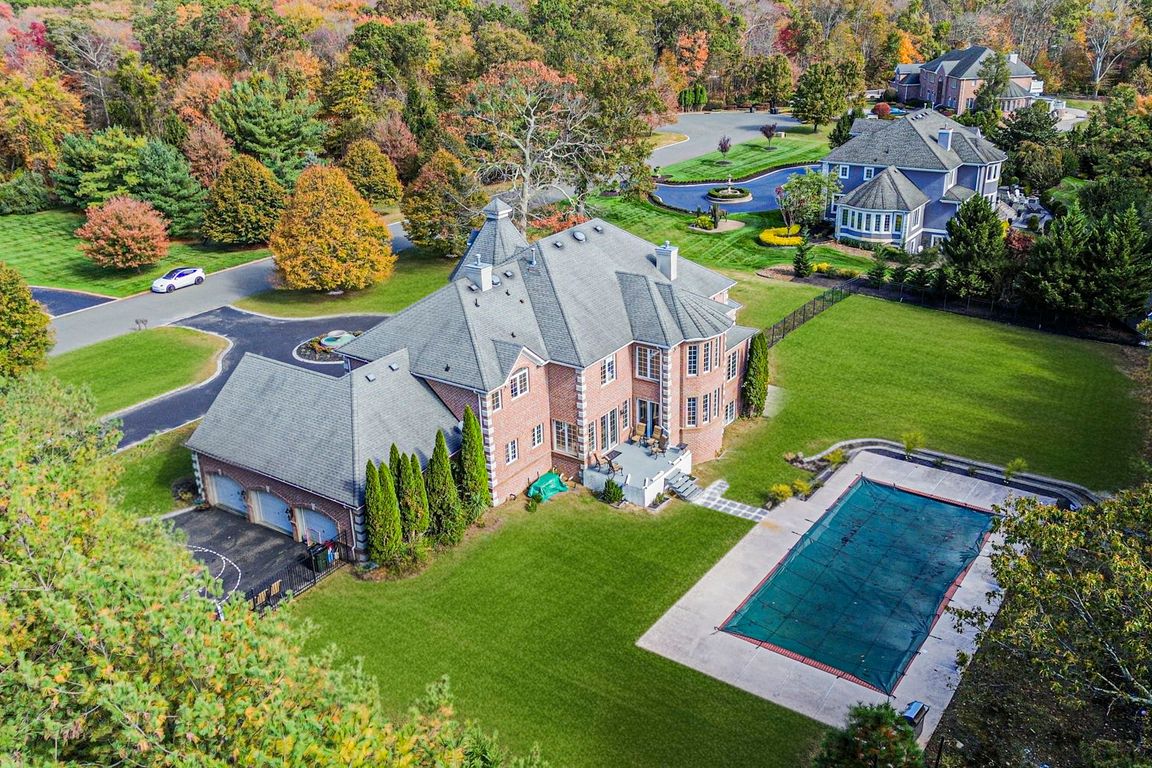 next background image