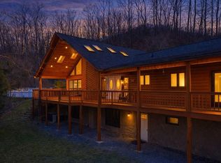 112 Hawks Nest Rdg, Cullowhee, NC 28723