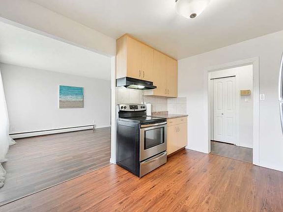 3rd image of 6125 98th Ave NW