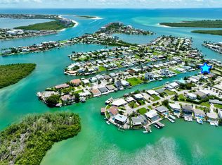 147 Capri Blvd, Naples, FL 34113