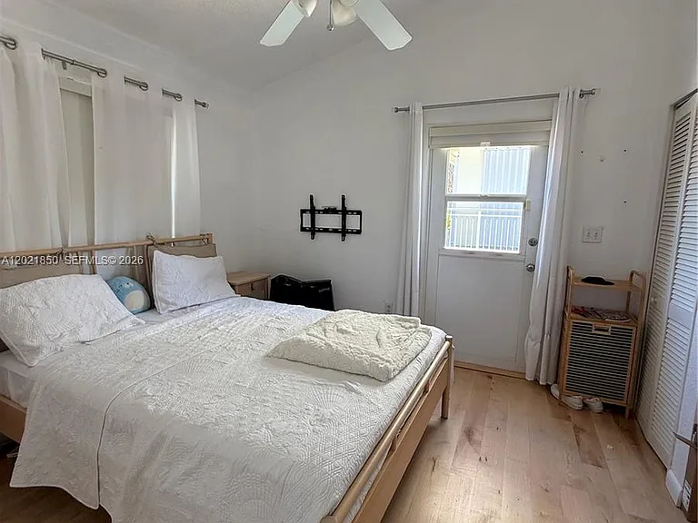 172 Valois Blvd — Photo 25