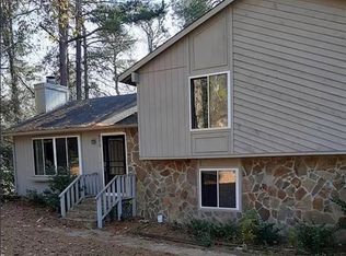 950 Timberclair Way, Lithonia, GA 30058