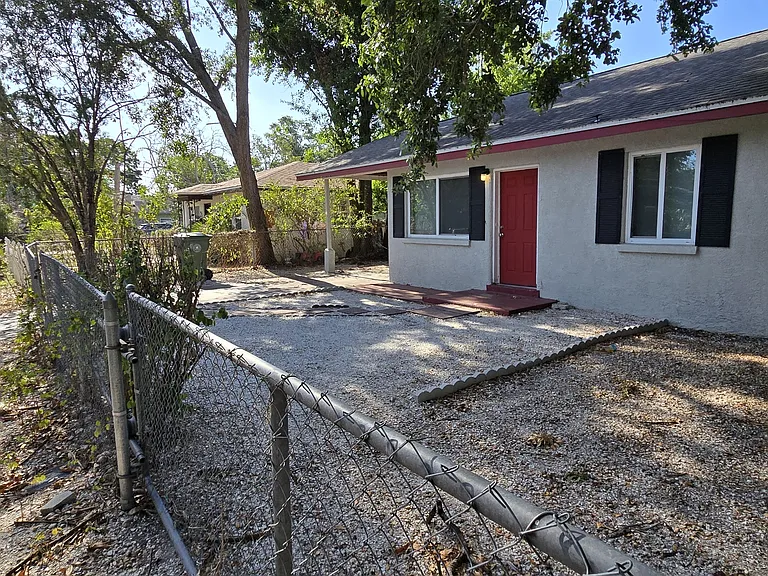 1505 18th Avenue Dr W — Photo 21