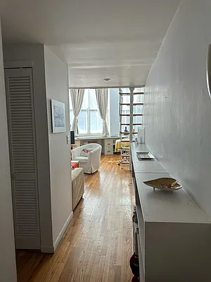 Rented by Sandra Ospina, Licensed Real Estate Broker | media 1