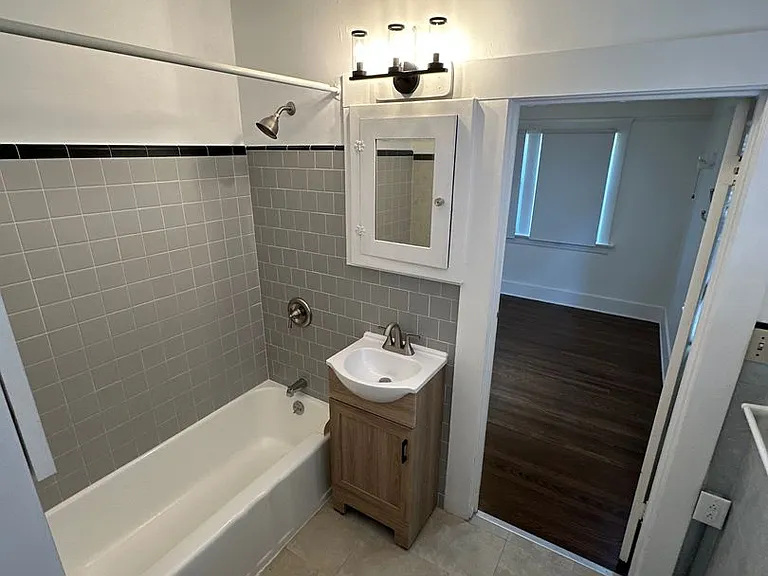 120 H Ave — Photo 17