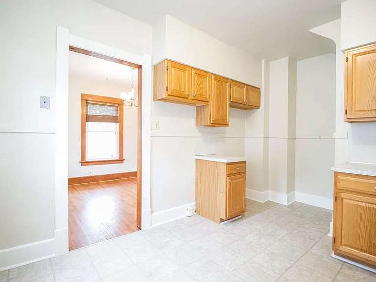 902 Dryden Dr — Photo 7