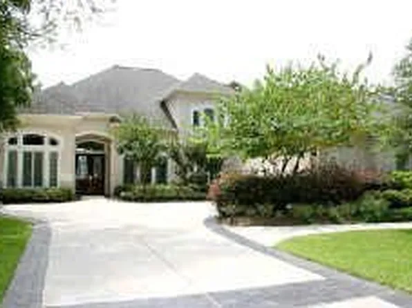 30 Fairway Park, Montgomery, TX 77356