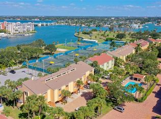 428 Sandy Hook Rd, Treasure Island, FL 33706