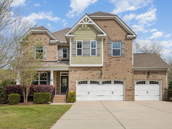 401 Molina Ct, Rolesville, NC 27571