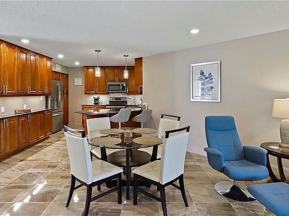 4th image of 5900 Bahia Del Mar Cir APT 140