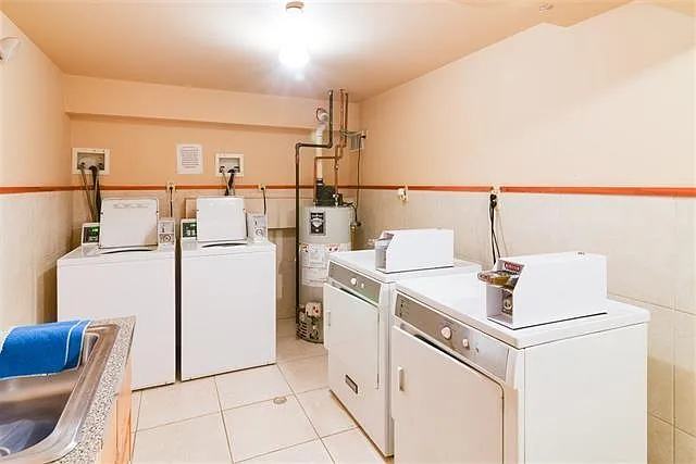 21 Saint Pauls Ave #1 — Photo 10