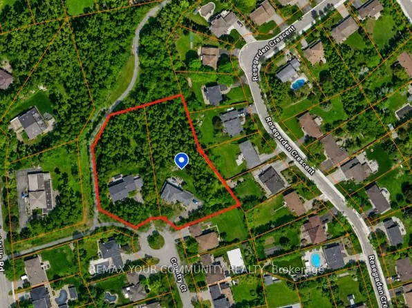 10 Country Ct, Richmond Hill, ON L4E 2N7