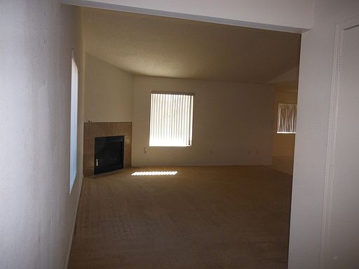 3rd image of 5812 Costa Calida Ave NW