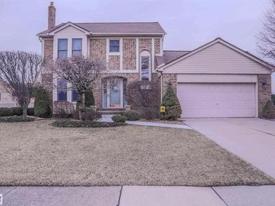 3002 Elphin Dr, Sterling Heights, MI, 48310