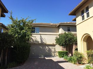 17045 New Rochelle Way, San Diego, CA 92127