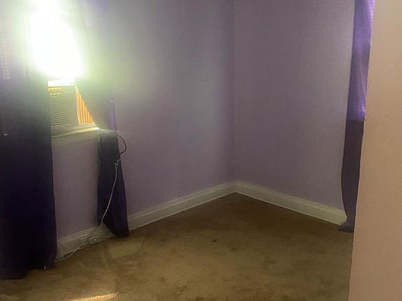 5th image of 110 Wickline St